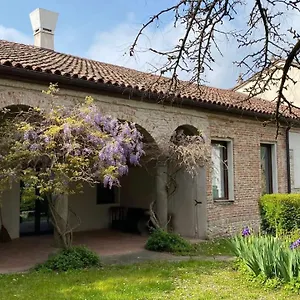  Farm stay Borgo Buzzaccarini Rocca Di Castello